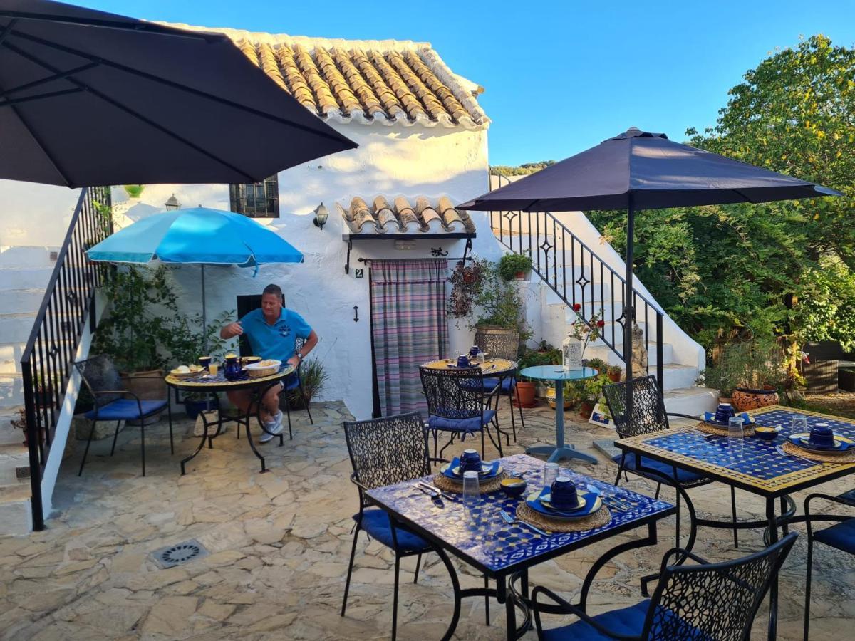 Iznájar Cortijo La Haza Bed & Breakfast エクステリア 写真