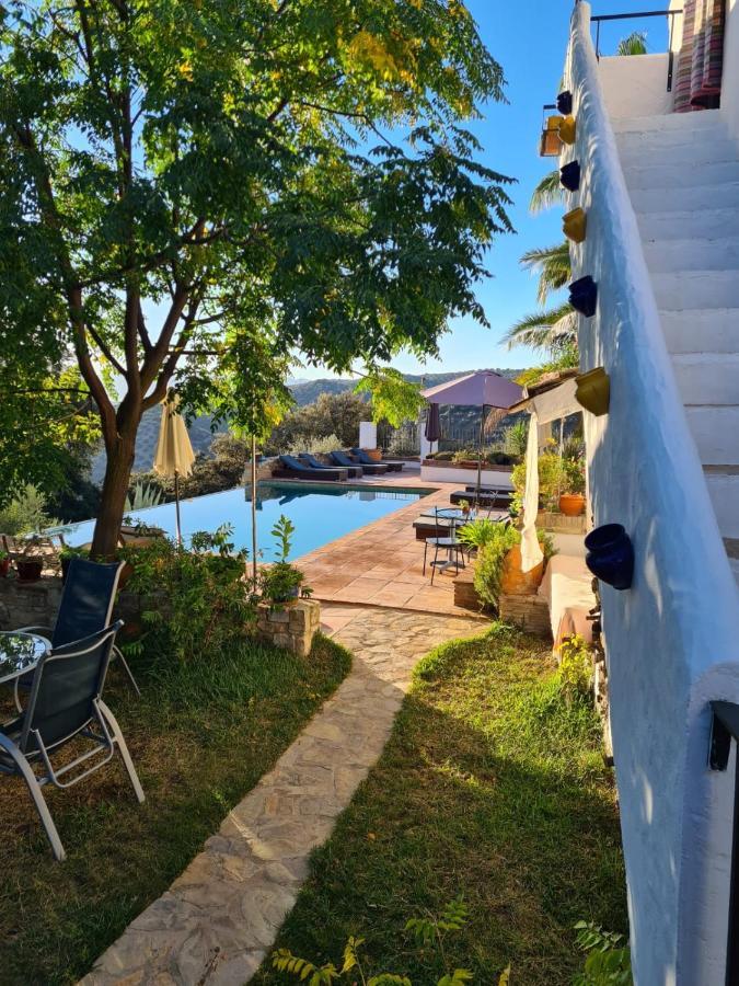 Iznájar Cortijo La Haza Bed & Breakfast エクステリア 写真