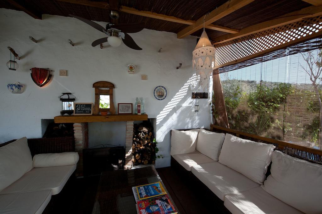 Iznájar Cortijo La Haza Bed & Breakfast エクステリア 写真